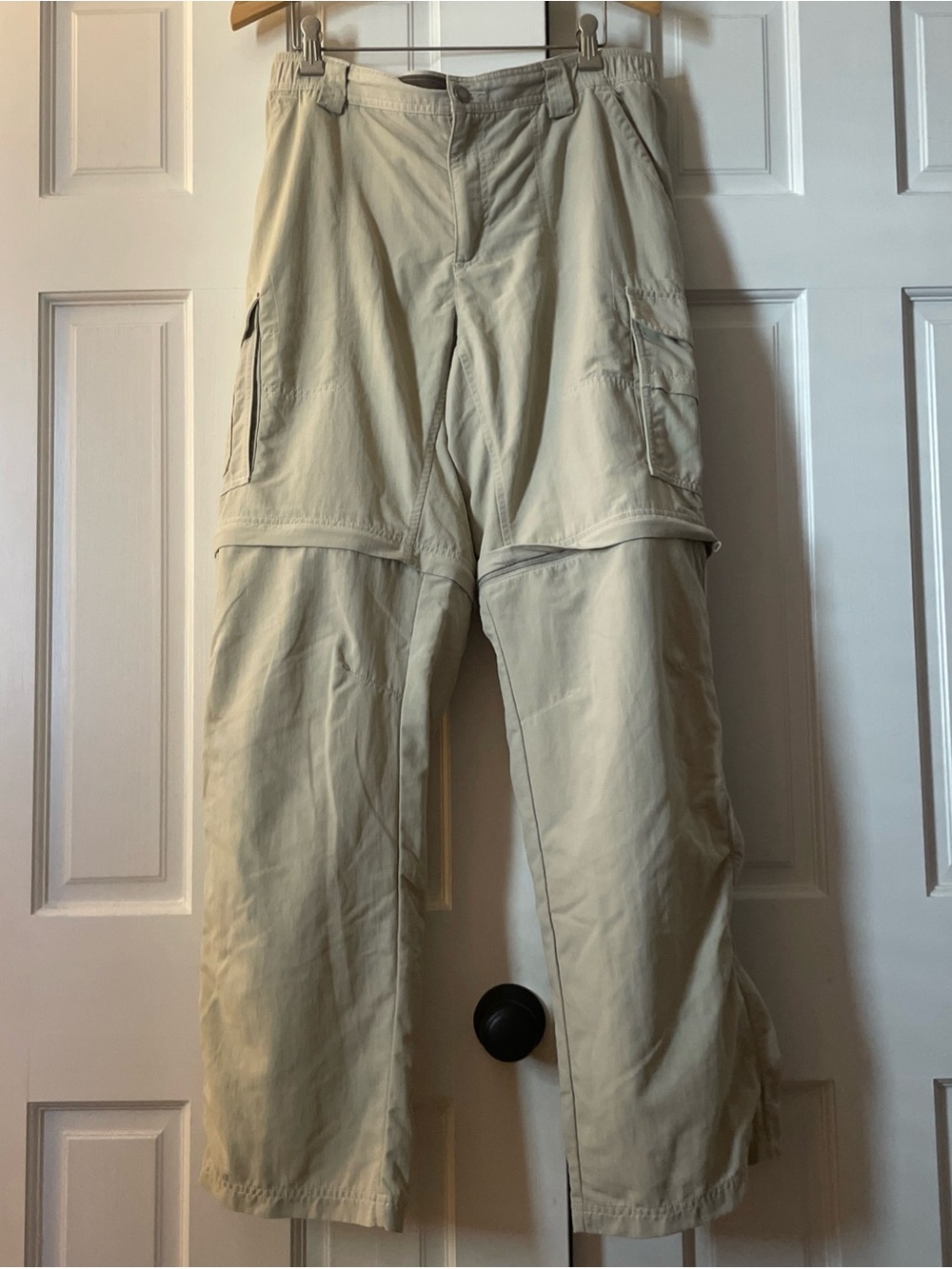 Columbia‎ Titanium Men's Convertible Hiking Cargo Pants Beige Size Medium